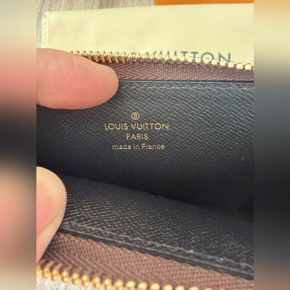 Louis Vuitton Card Holder Recto Verso - Picture 11 of 16